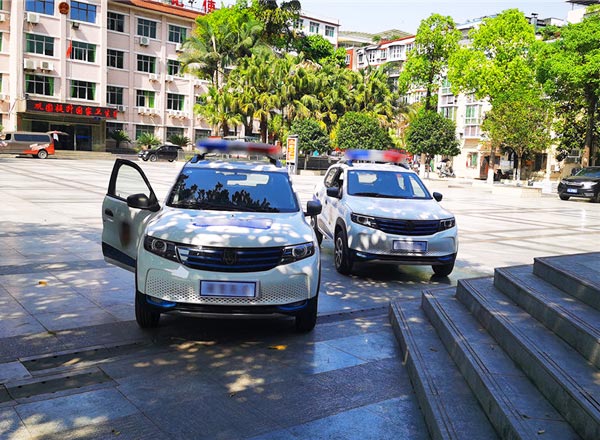 重庆西永某政府单位交车现场.jpg